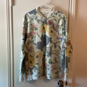 IN USE Nike Pullover Sweatshirt